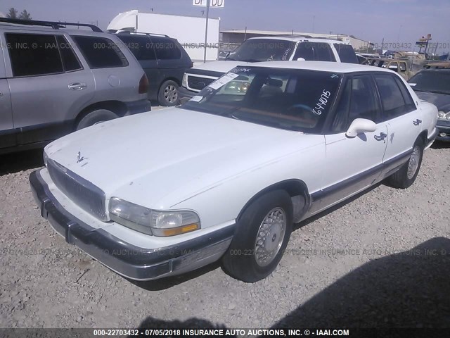 1G4CW53L7P1644075 - 1993 BUICK PARK AVENUE  WHITE photo 2