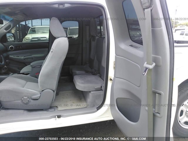 5TETX4CN4AZ744581 - 2010 TOYOTA TACOMA ACCESS CAB Weiß Foto 8