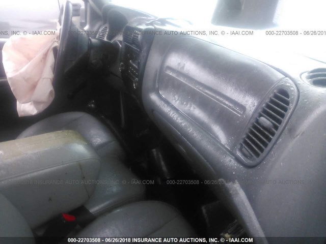 1FTKR1AD8APA48599 - 2010 FORD RANGER WHITE photo 5