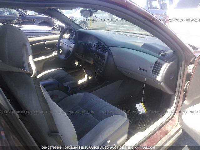 2G1WW12E7Y9191904 - 2000 CHEVROLET MONTE CARLO LS წითელი ფოტო 5