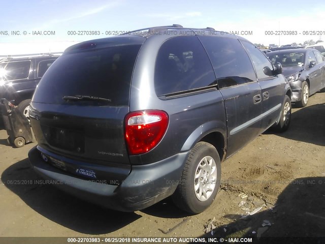 1C4GJ25312B701387 - 2002 CHRYSLER VOYAGER Light Blue photo 4