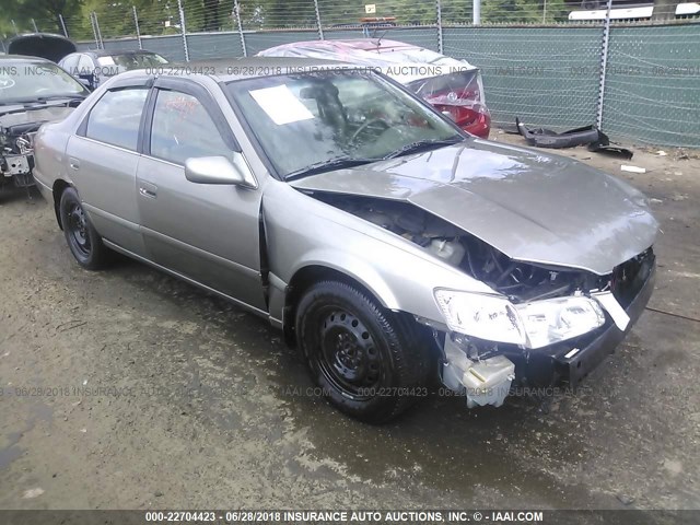 4T1BG22K01U049963 - 2001 TOYOTA CAMRY CE/LE/XLE 灰色 照片 1