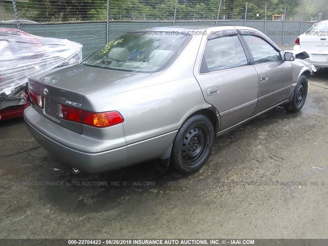 4T1BG22K01U049963 - 2001 TOYOTA CAMRY CE/LE/XLE 灰色 照片 4