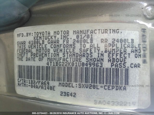 4T1BG22K01U049963 - 2001 TOYOTA CAMRY CE/LE/XLE 灰色 照片 9