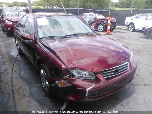 JT2BG22K310601489 - 2001 TOYOTA CAMRY CE/LE/XLE RED photo 1