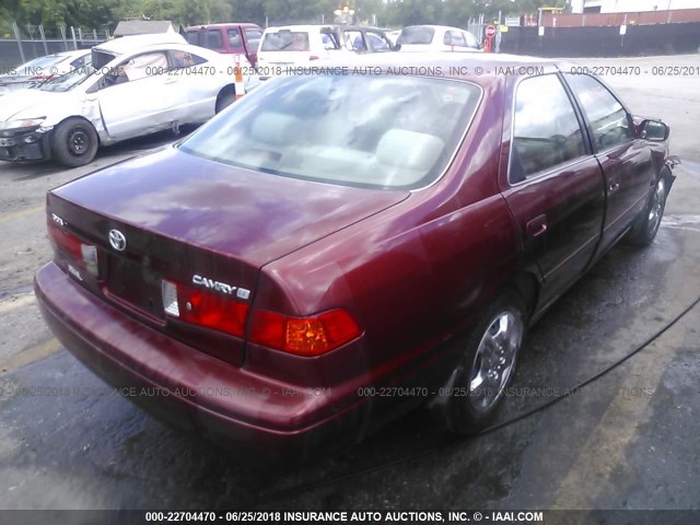 JT2BG22K310601489 - 2001 TOYOTA CAMRY CE/LE/XLE RED photo 4