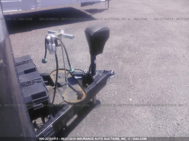 5SFPB3127FE295990 - 2015 HEARTLAND PROWLER  WHITE photo 10