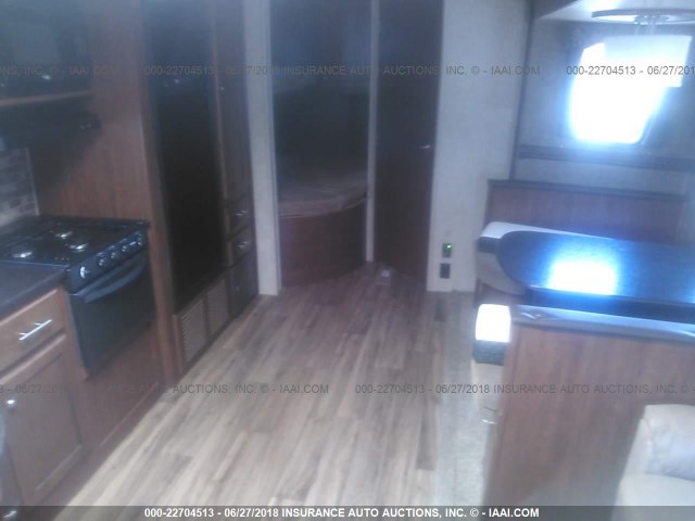 5SFPB3127FE295990 - 2015 HEARTLAND PROWLER  WHITE photo 8