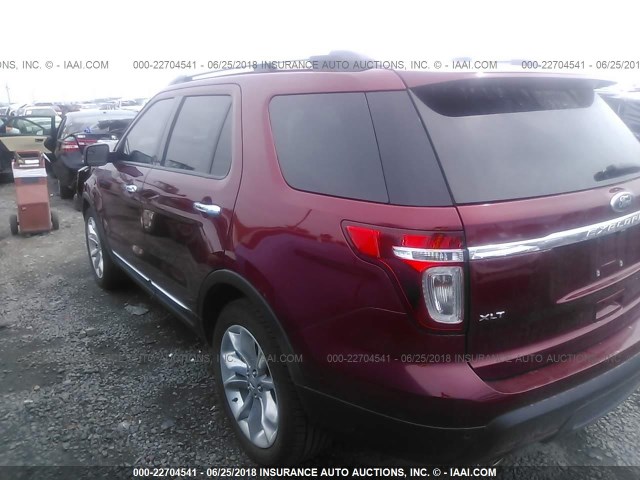 1FM5K7D8XFGB31022 - 2015 FORD EXPLORER XLT RED photo 3