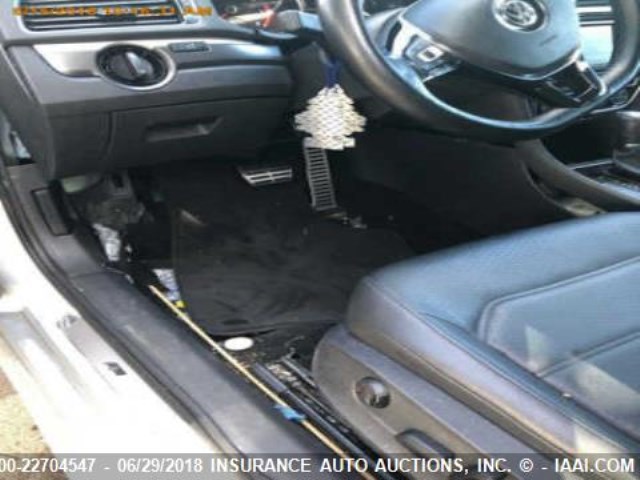 1VWDT7A30HC058756 - 2017 VOLKSWAGEN PASSAT R-LINE Gümüş foto 5