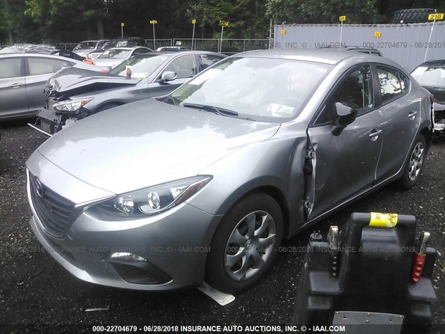 JM1BM1T75F1263129 - 2015 MAZDA 3 SV GRAY photo 2