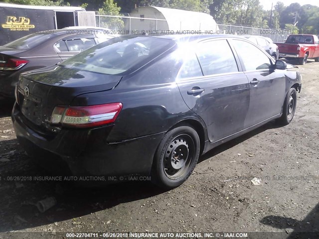 4T4BF3EK1BR153938 - 2011 TOYOTA CAMRY SE/LE/XLE შავი ფოტო 4