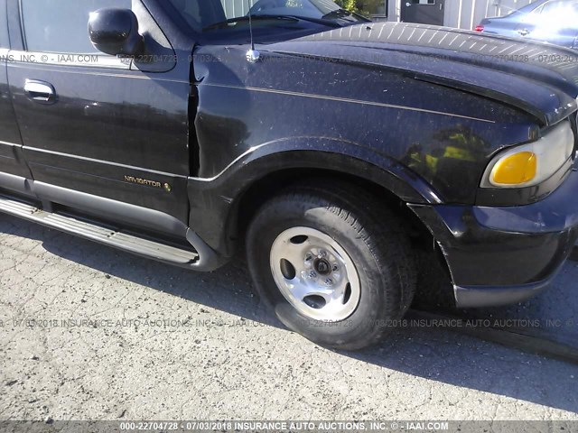 5LMPU28L5XLJ09522 - 1999 LINCOLN NAVIGATOR 黑色 照片 6