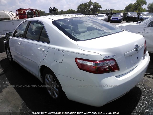 4T1BE46K77U614598 - 2007 TOYOTA CAMRY NEW GENERAT CE/LE/XLE/SE WHITE photo 3