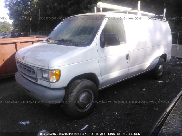 1FTNE24282HB72702 - 2002 FORD ECONOLINE E250 VAN WHITE photo 2