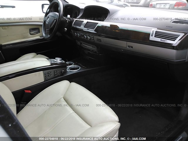 WBAHL83507DT09838 - 2007 BMW 750 I WHITE photo 5