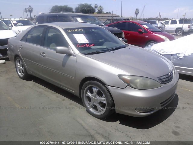 JTDBE32K830171562 - 2003 TOYOTA CAMRY LE/XLE Champagne photo 1