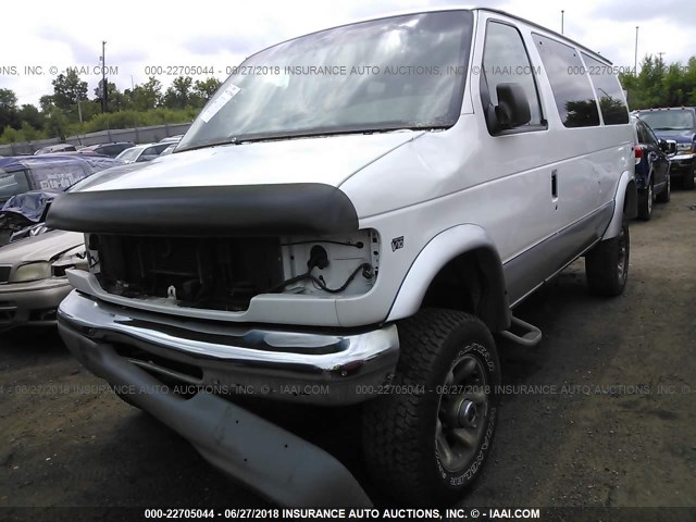 1FMNE31S2XHA69630 - 1999 FORD ECONOLINE E350 SUPER DUTY WAGON WHITE photo 2