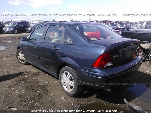 1FAFP34343W329884 - 2003 FORD FOCUS SE COMFORT/SE SPORT BLUE photo 3