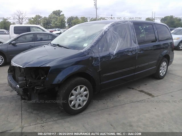 2A8HR44H98R648575 - 2008 CHRYSLER TOWN & COUNTRY LX BLUE photo 2