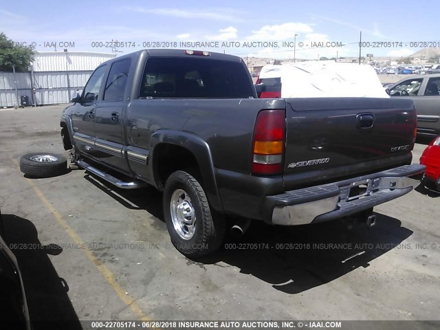 1GCGC13U32F200557 - 2002 CHEVROLET SILVERADO C1500 HEAVY DUTY GRAY photo 3