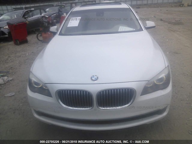 WBAKB83539CY61710 - 2009 BMW 750 LI WHITE photo 6