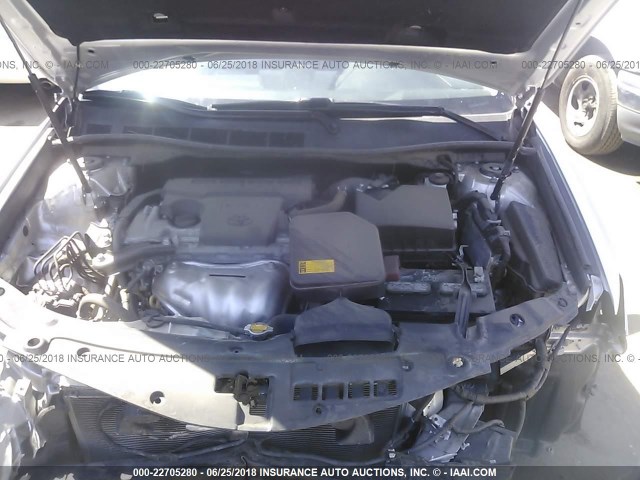 4T1BF1FK4EU417056 - 2014 TOYOTA CAMRY L/SE/LE/XLE Gümüş foto 10