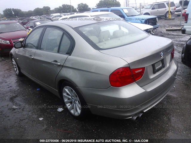 WBAPK5C52BA658474 - 2011 BMW 328 XI SULEV BEIGE photo 3