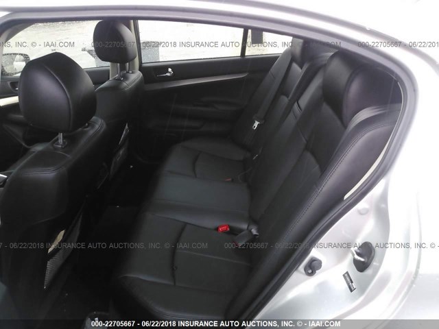 JN1CV6AR3FM650945 - 2015 INFINITI Q40 SILVER photo 8