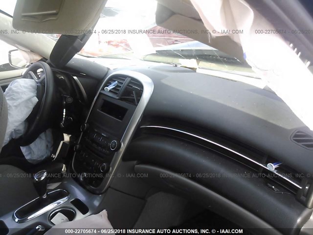 1G11B5SL9EF133985 - 2014 CHEVROLET MALIBU LS 黑色 照片 5