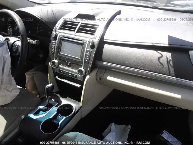 4T4BF1FK6CR168620 - 2012 TOYOTA CAMRY SE/LE/XLE 蓝色 照片 5