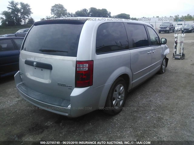 2D8HN44E99R682589 - 2009 DODGE GRAND CARAVAN SE SILVER photo 4