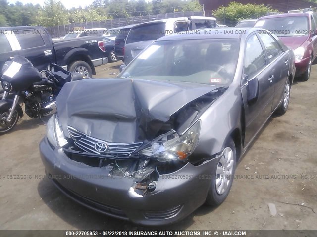 4T1BE32K95U519912 - 2005 TOYOTA CAMRY LE/XLE/SE Boz foto 2
