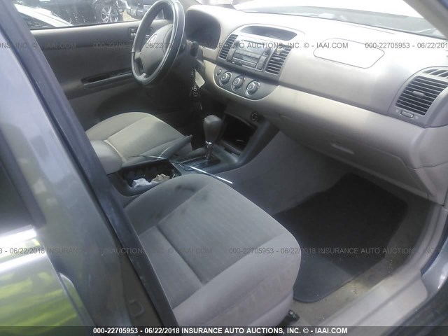 4T1BE32K95U519912 - 2005 TOYOTA CAMRY LE/XLE/SE Boz foto 5