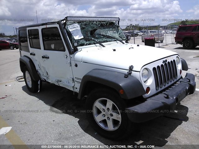 1C4HJWDG2DL648096 - 2013 JEEP WRANGLER UNLIMITE SPORT WHITE photo 1