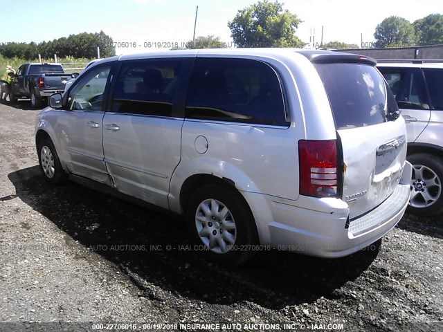 2A8HR44E29R606241 - 2009 CHRYSLER TOWN & COUNTRY LX SILVER photo 3