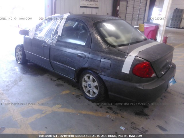 KNAFB121335248280 - 2003 KIA SPECTRA LS GRAY photo 3