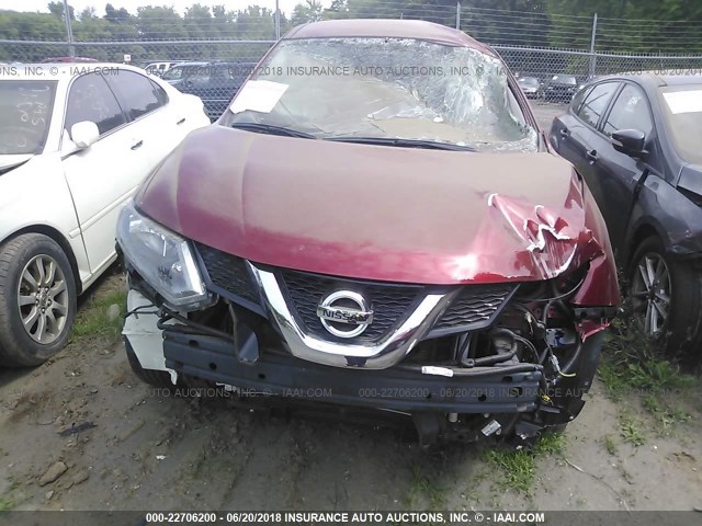 KNMAT2MV9FP562461 - 2015 NISSAN ROGUE S/SL/SV RED photo 6