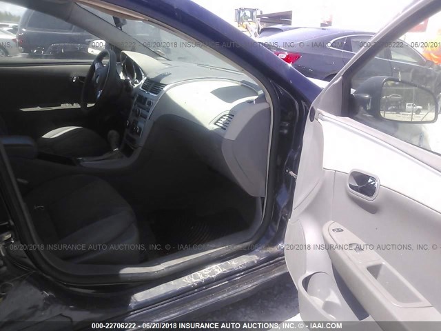 1G1ZG57B384284468 - 2008 CHEVROLET MALIBU LS ლურჯი ფოტო 5