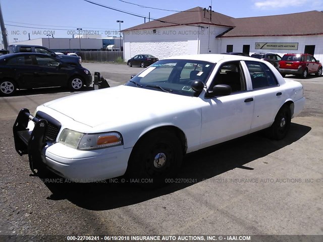 2FAHP71VX9X110494 - 2009 FORD CROWN VICTORIA POLICE INTERCEPTOR WHITE photo 2