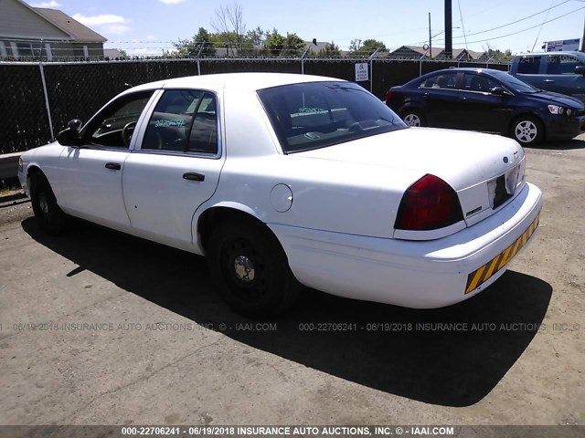 2FAHP71VX9X110494 - 2009 FORD CROWN VICTORIA POLICE INTERCEPTOR WHITE photo 3