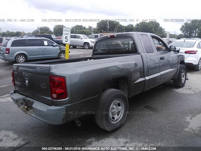 1D7HE22K65S330631 - 2005 DODGE DAKOTA ST GRAY photo 4