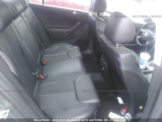 WVWJK73C67P064834 - 2007 VOLKSWAGEN PASSAT GRAY photo 8