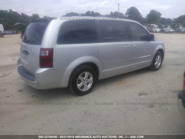 1D8HN54P28B107464 - 2008 DODGE GRAND CARAVAN SXT SILVER photo 4