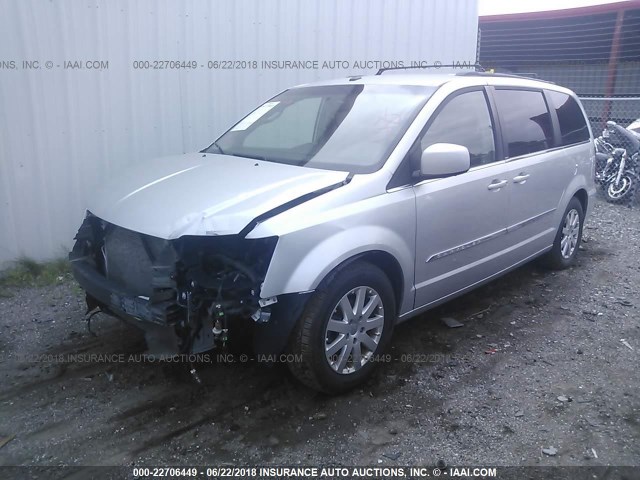 2A4RR8DG6BR677236 - 2011 CHRYSLER TOWN & COUNTRY TOURING L SILVER photo 2