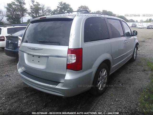2A4RR8DG6BR677236 - 2011 CHRYSLER TOWN & COUNTRY TOURING L SILVER photo 4