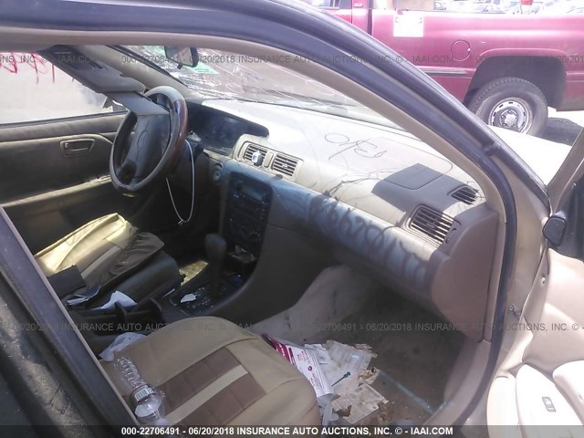 JT2BG22K810555951 - 2001 TOYOTA CAMRY CE/LE/XLE 米色 照片 5