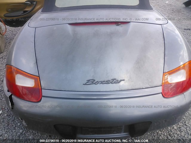 WP0CA29881S620552 - 2001 PORSCHE BOXSTER GRAY photo 10