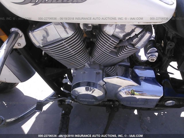 JH2RC50375M101145 - 2005 HONDA VT750 CA SILVER photo 9