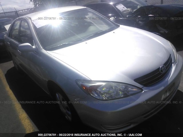 JTDBE32K430160963 - 2003 TOYOTA CAMRY LE/XLE GRAY photo 1